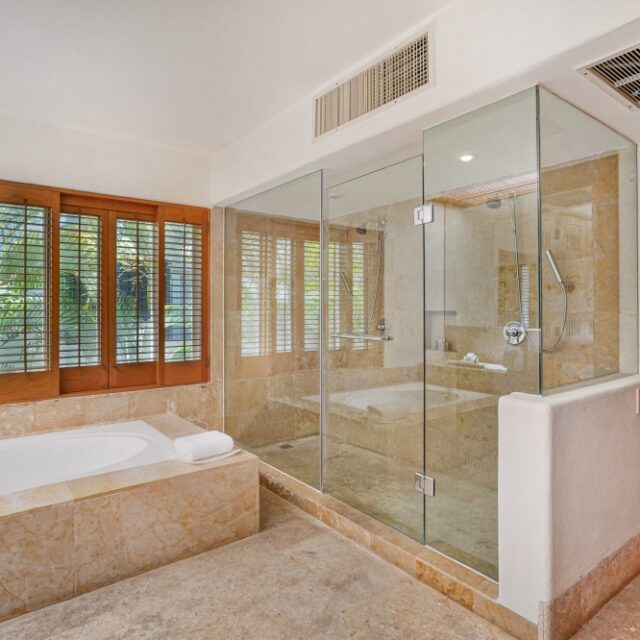 presidential villa bathroom