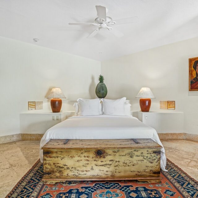 presidential villa master suite